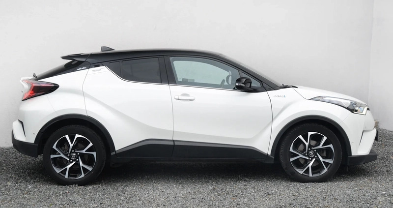 Toyota C-HR cena 92999 przebieg: 100000, rok produkcji 2019 z Jarocin małe 781